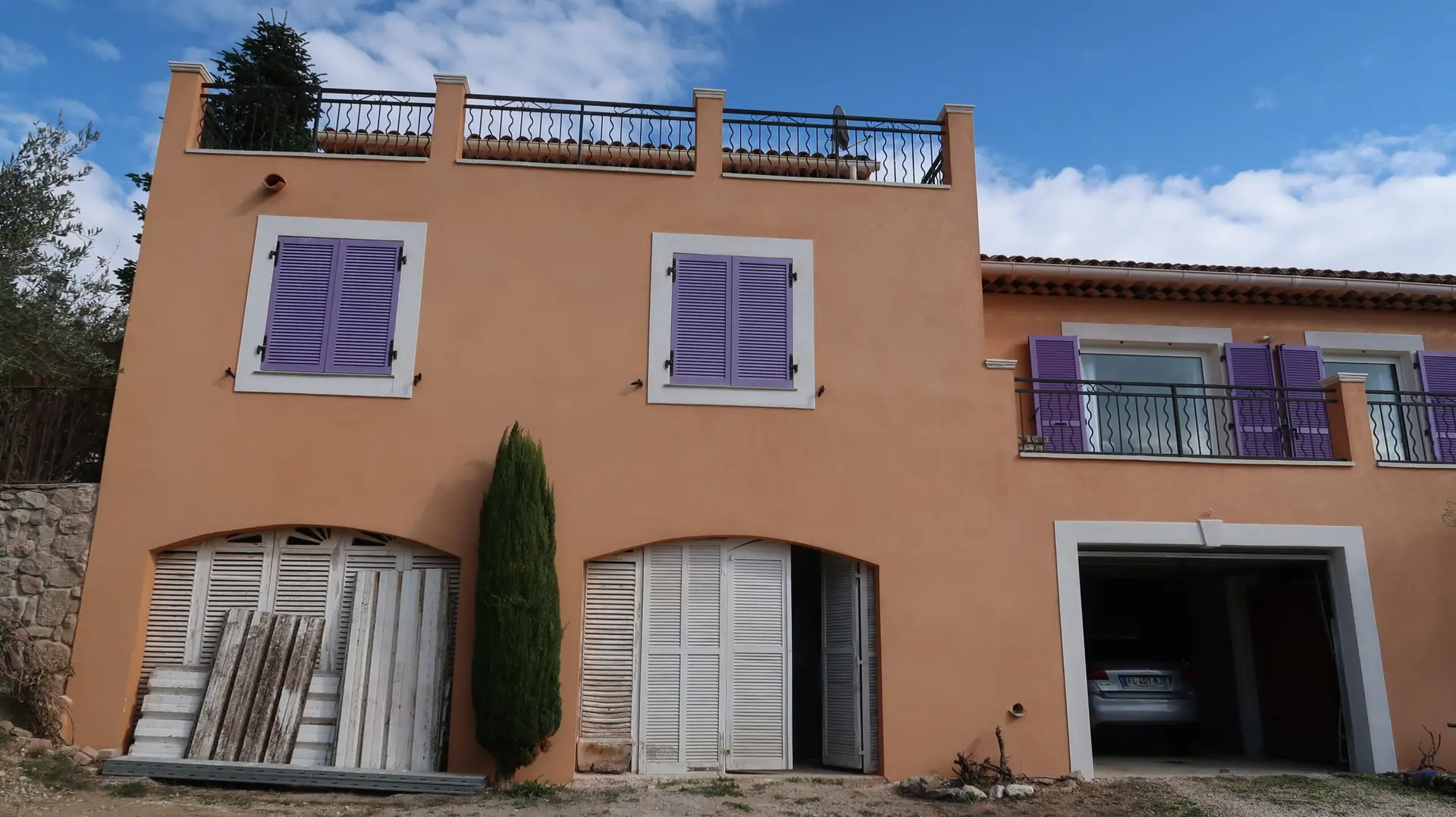 Enduit PRB projeté finition taloché fin contes dans le 06